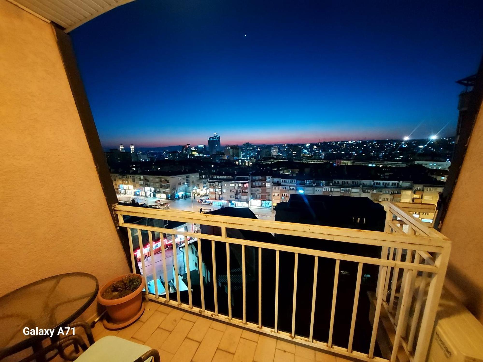 Gorgeous Apartment With City View In The City Center Pristina Extérieur photo